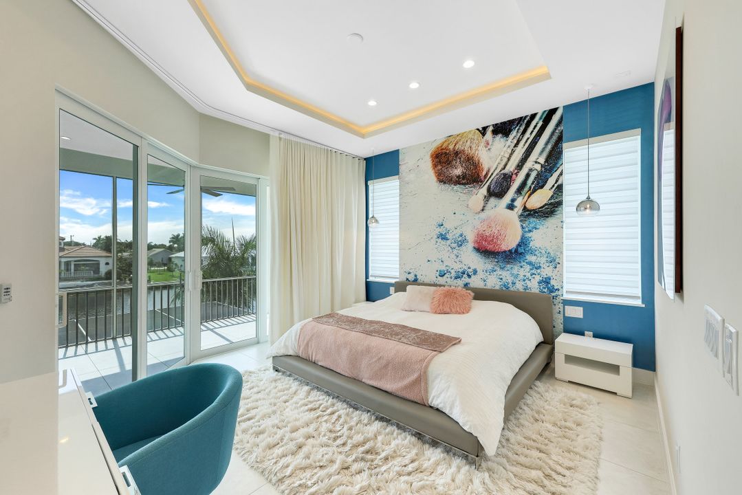 5084 Sorrento Ct, Cape Coral, FL 33904