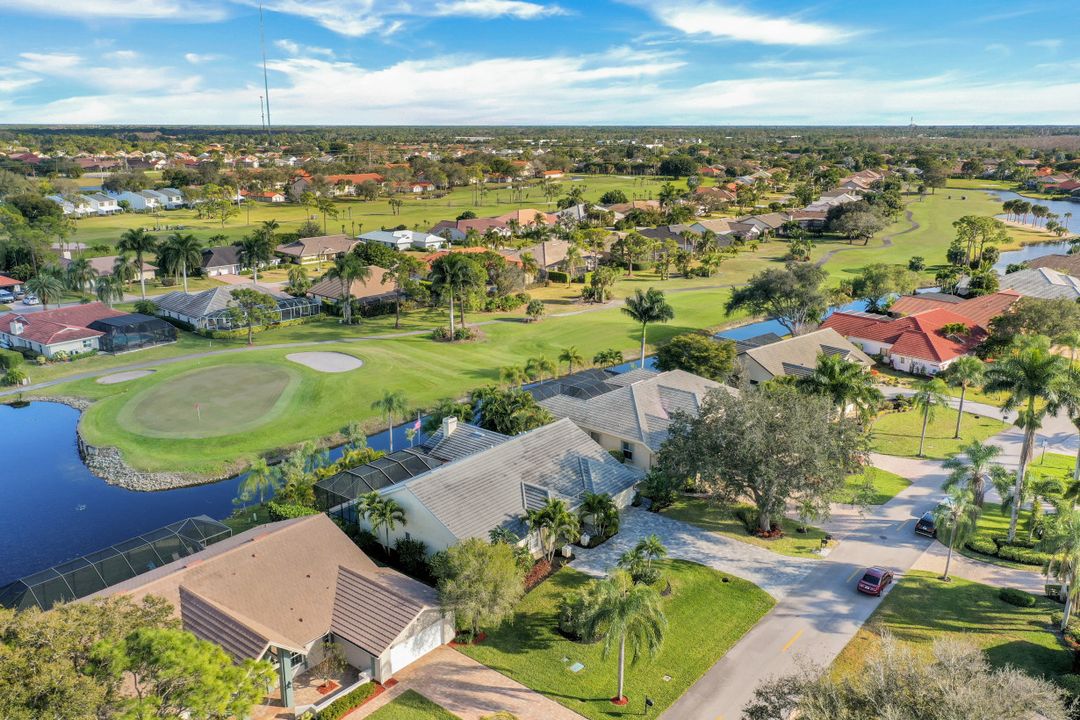 28381 Sombrero Dr, Bonita Springs, FL 34135