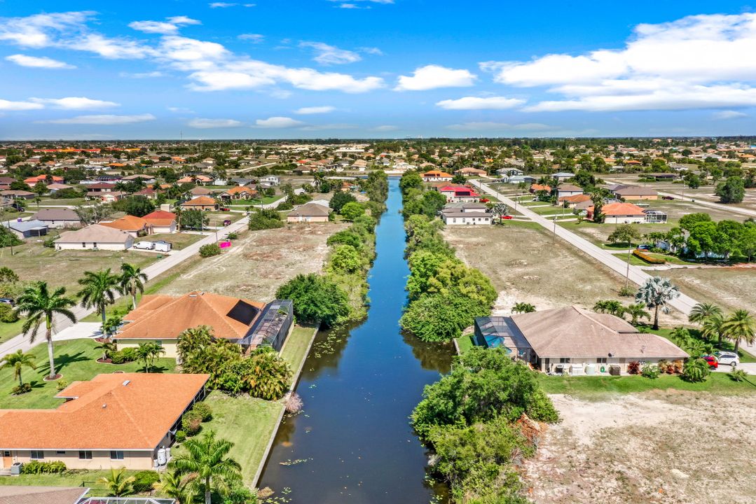 2105 NW 3rd Terrace, Cape Coral, FL 33993