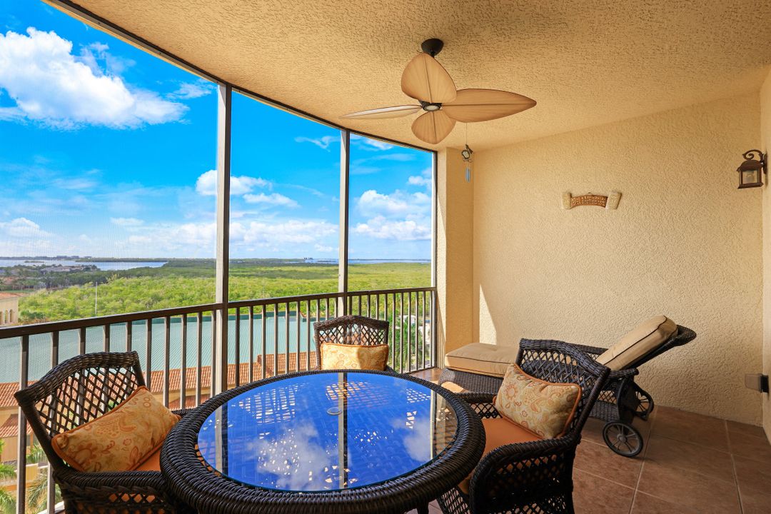 5781 Cape Harbour Dr #910, Cape Coral, FL 33914