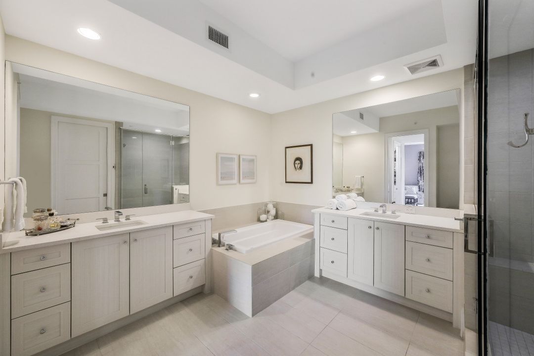 1030 3rd Ave S #105, Naples, FL 34102