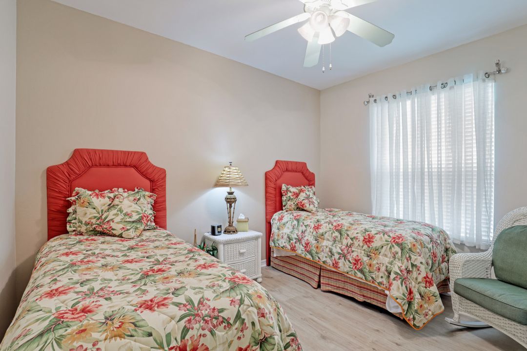 2810 Cypress Trace Cir #2111, Naples, FL 34119