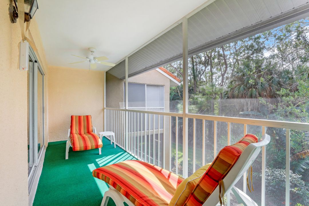 2305 Hidden Lake Dr #4, Naples, FL 34112