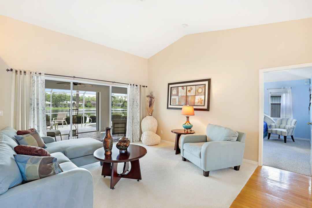 7563 Woodland Bend Cir, Fort Myers, FL 33912