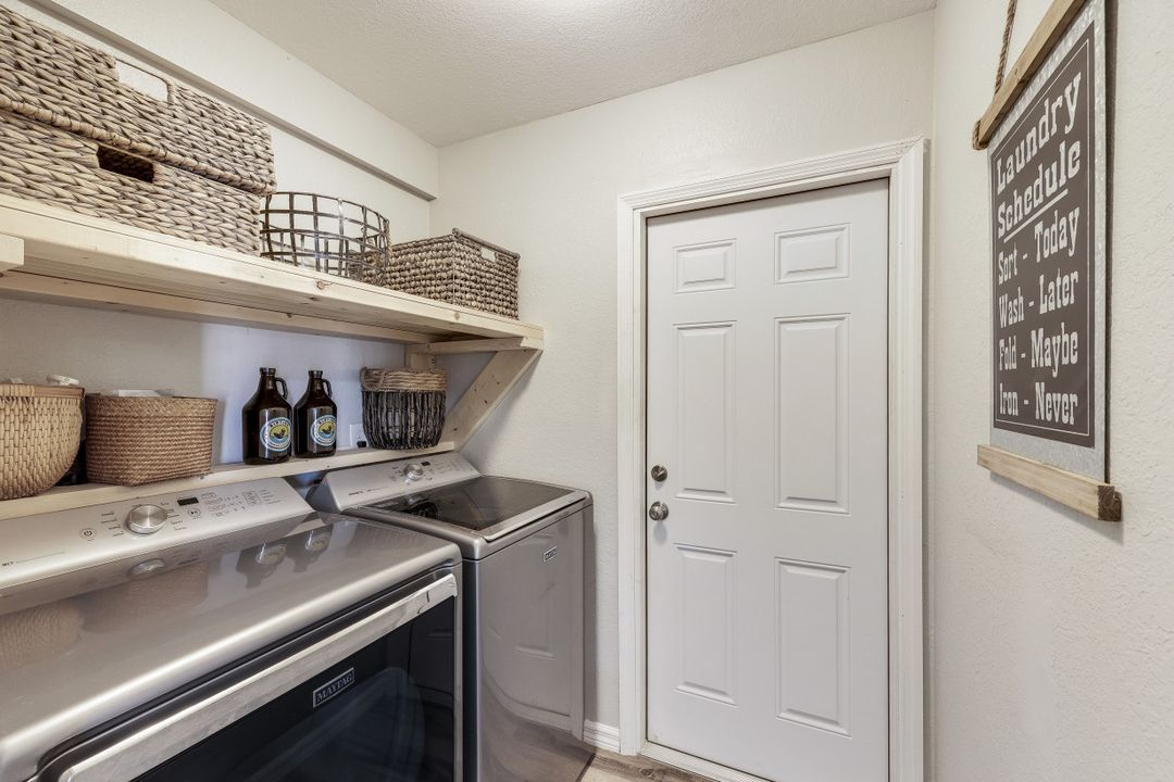 18237 Apple Rd, Fort Myers, FL 33967