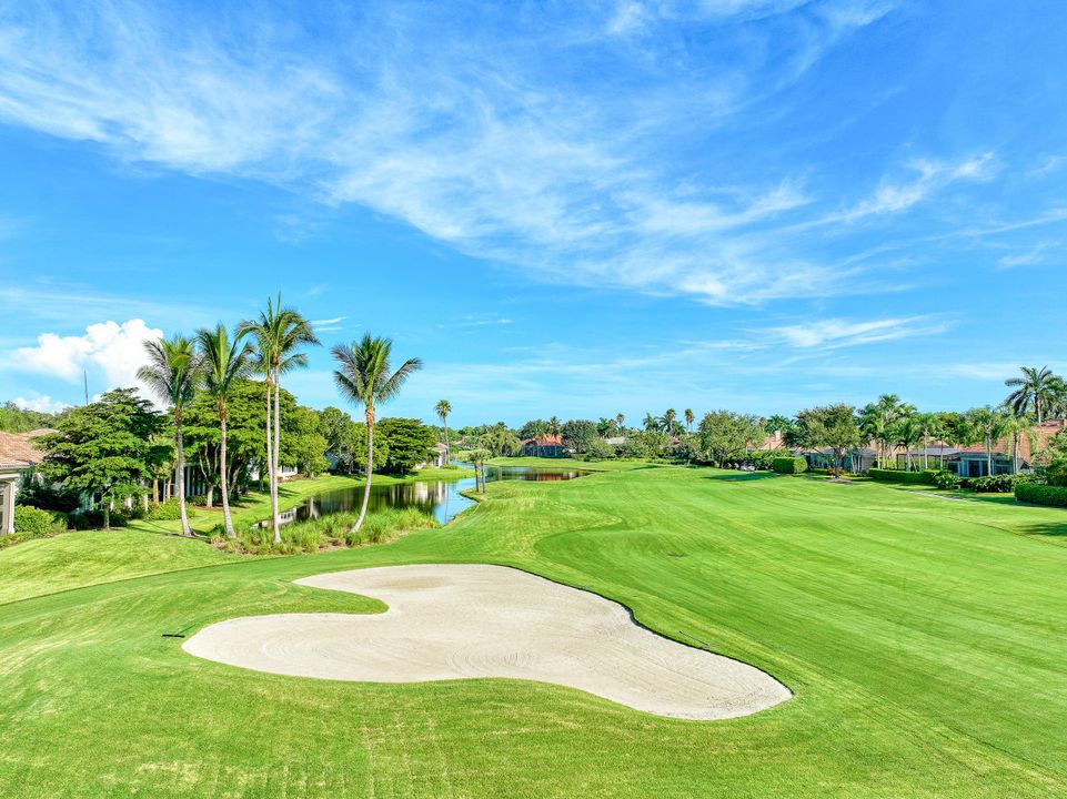 1064 Grand Isle Dr, Naples, FL 34108