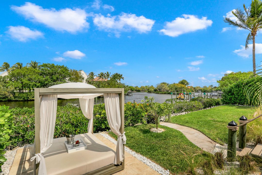 4268 Tarpon Ave, Bonita Springs, FL 34134