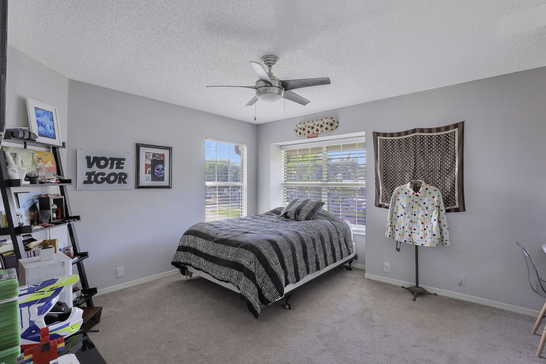 1320 Alcazar Ave, Fort Myers, FL 33901