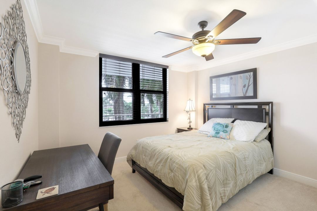 260 Seaview Ct, Marco Island, FL 34145