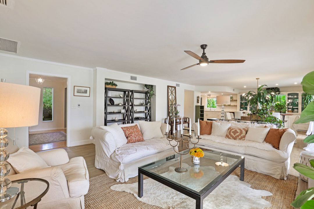 1030 Aqua Ln, Fort Myers, FL 33919