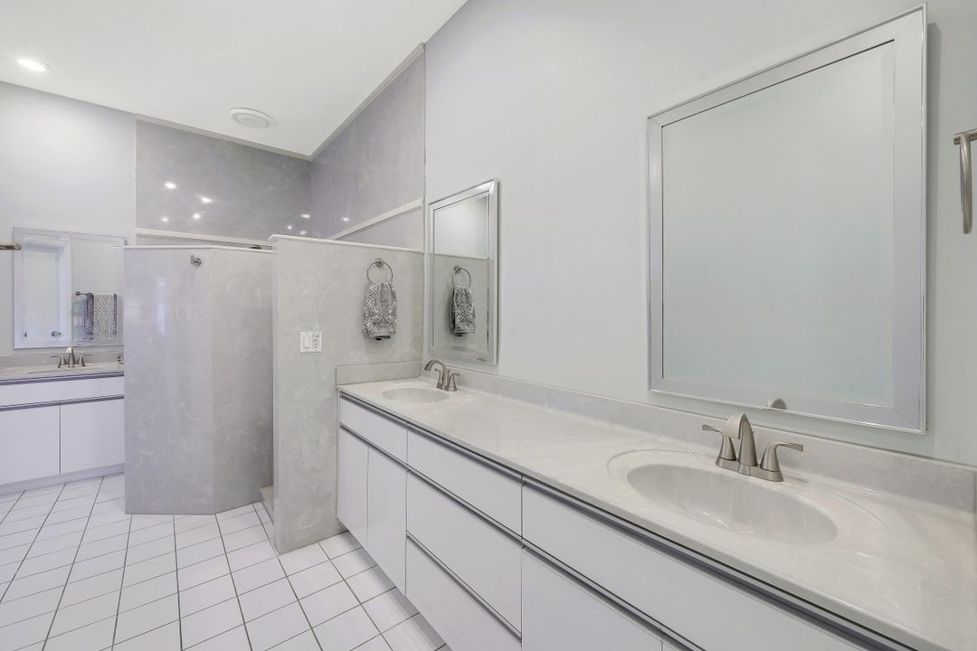 621 S Barfield Dr, Marco Island, FL 34145