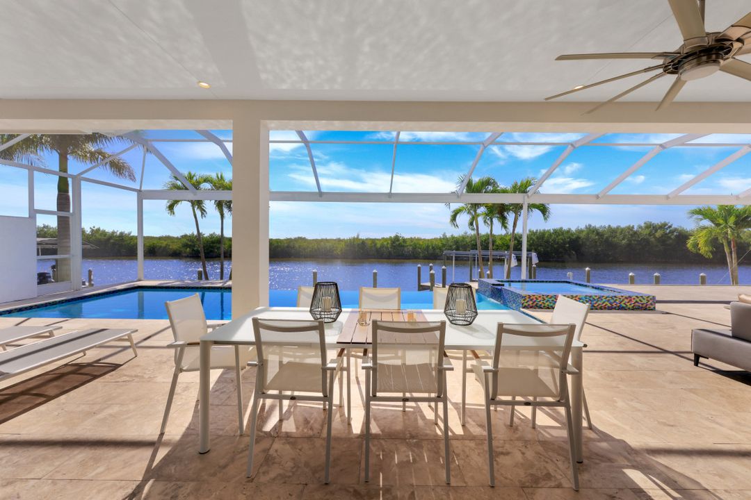 5210 SW 28th Pl, Cape Coral, FL 33914