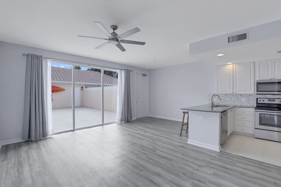 3459 Bravada Way, Naples, FL 34119