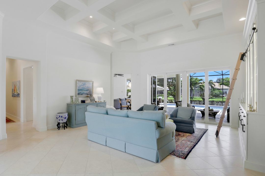 5666 Sago Ct, Naples, FL 34119