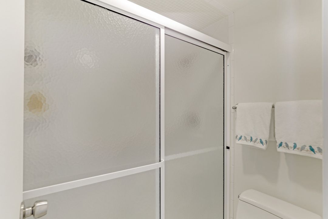 180 Seaview Ct #817, Marco Island, FL 34145