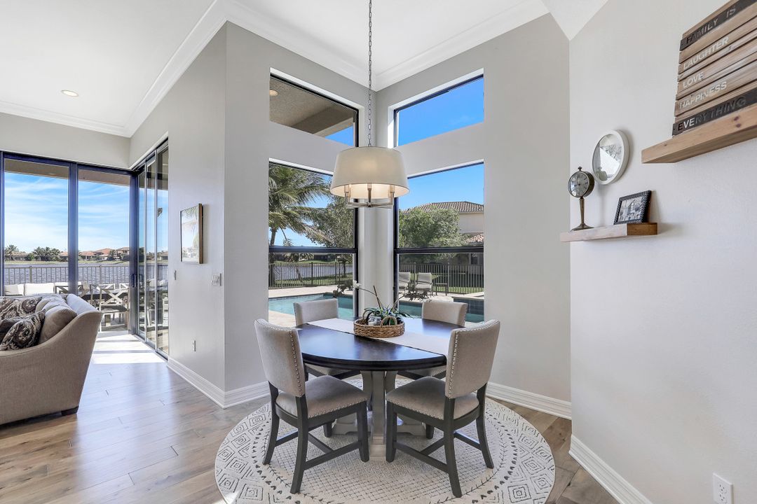 3025 Cinnamon Bay Cir, Naples, FL 34119