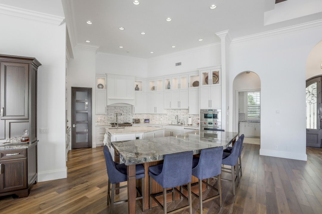 1001 Coronado Ct, Marco Island, FL 34145