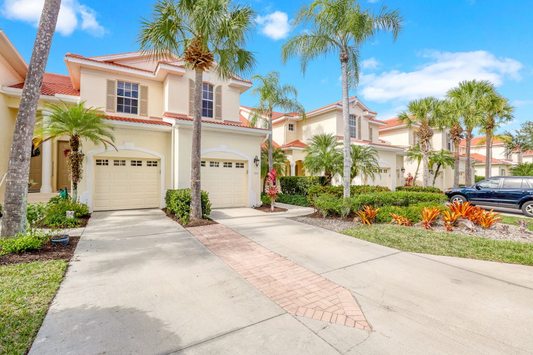 4685 Winged Foot Ct #102, Naples, FL 34112