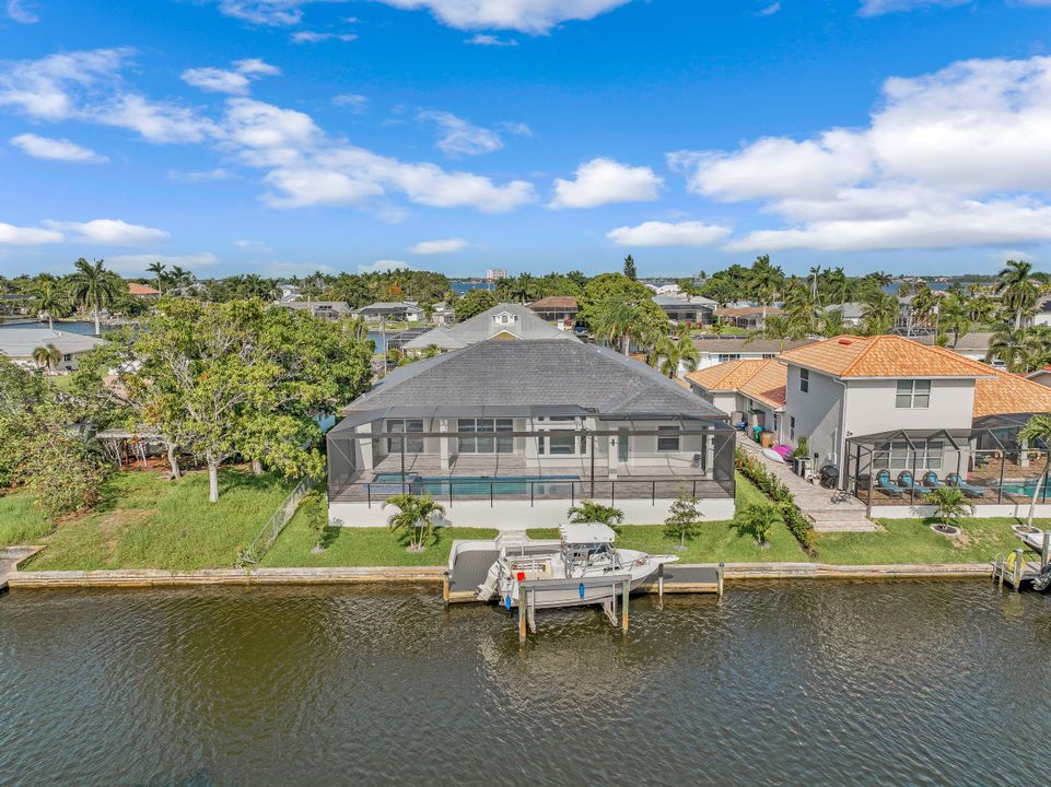 5332 Malibu Ct, Cape Coral, FL 33904