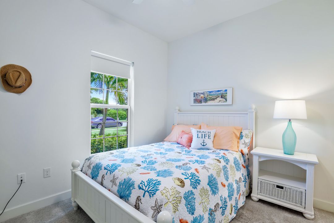 19657 Estero Pointe Ln, Fort Myers, FL 33908