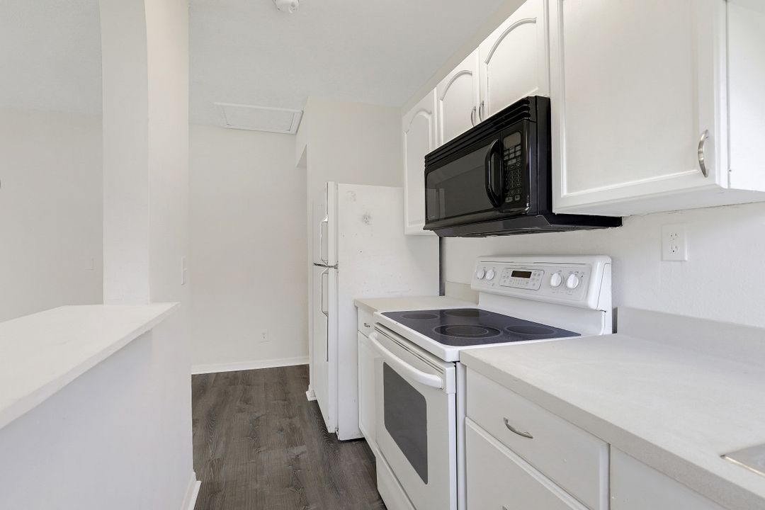 4953 Viceroy St #1 & 4, Cape Coral, FL 33904