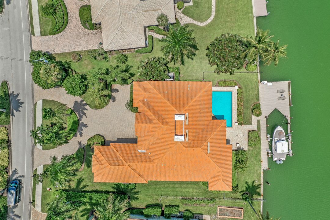 317 Mooring Line Dr, Naples, FL 34102