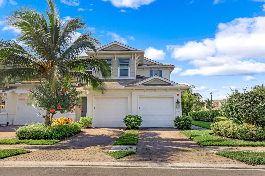 2344 Sheen Ln #304, Naples, FL 34120