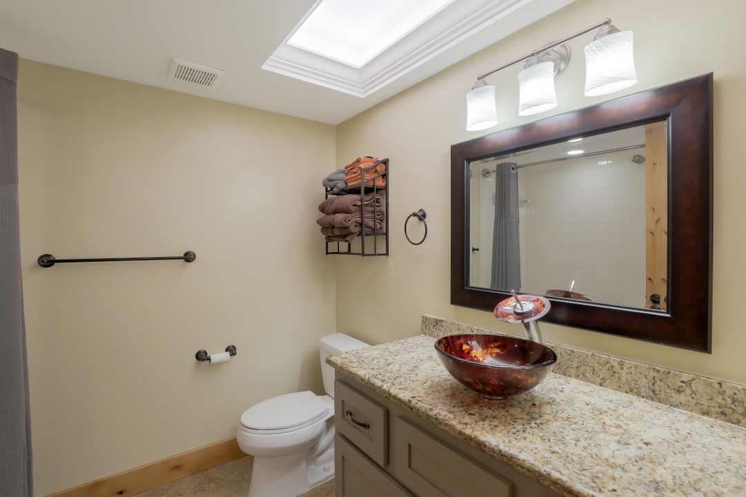 1782 Imperial Golf Course Blvd #c-104, Naples, FL 34110