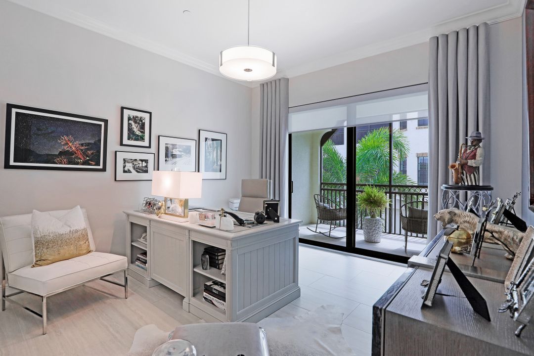 16379 Viansa Way #102, Naples, FL 34110