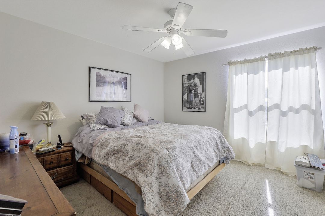 8752 Fawn Ridge Dr, Fort Myers, FL 33912