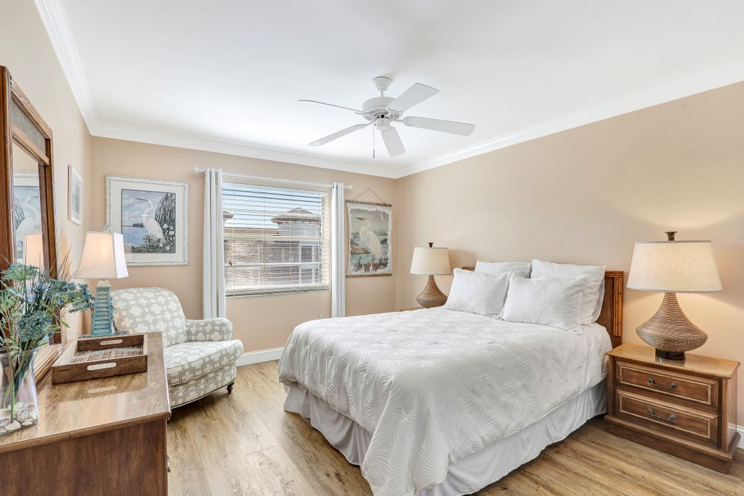 1200 Blue Point Ave a 5, Naples, FL 34102