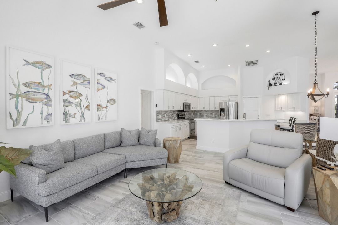 160 S Seas Ct, Marco Island, FL 34145