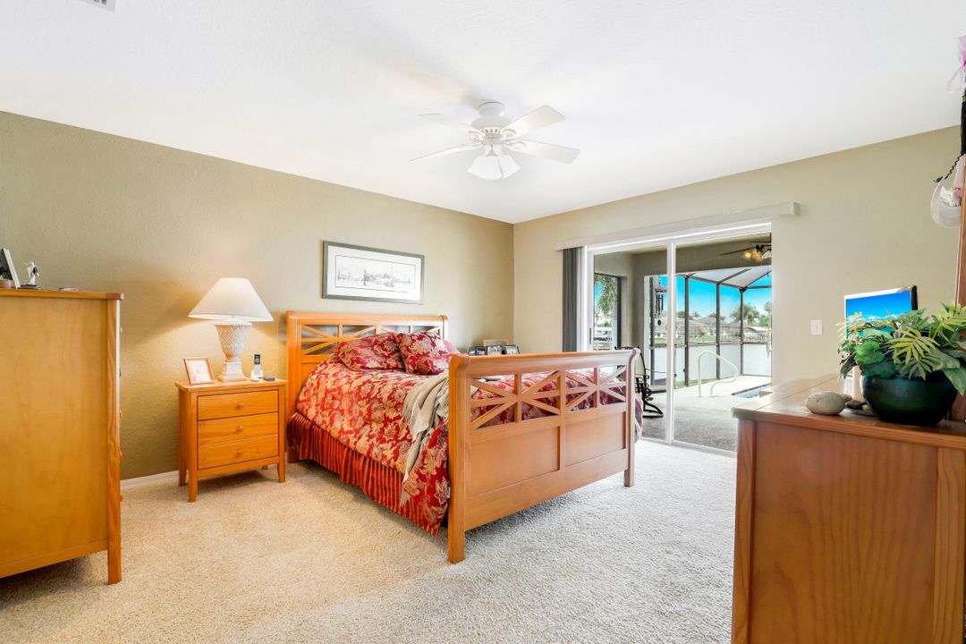 202 SW 37th Terrace, Cape Coral, FL 33914