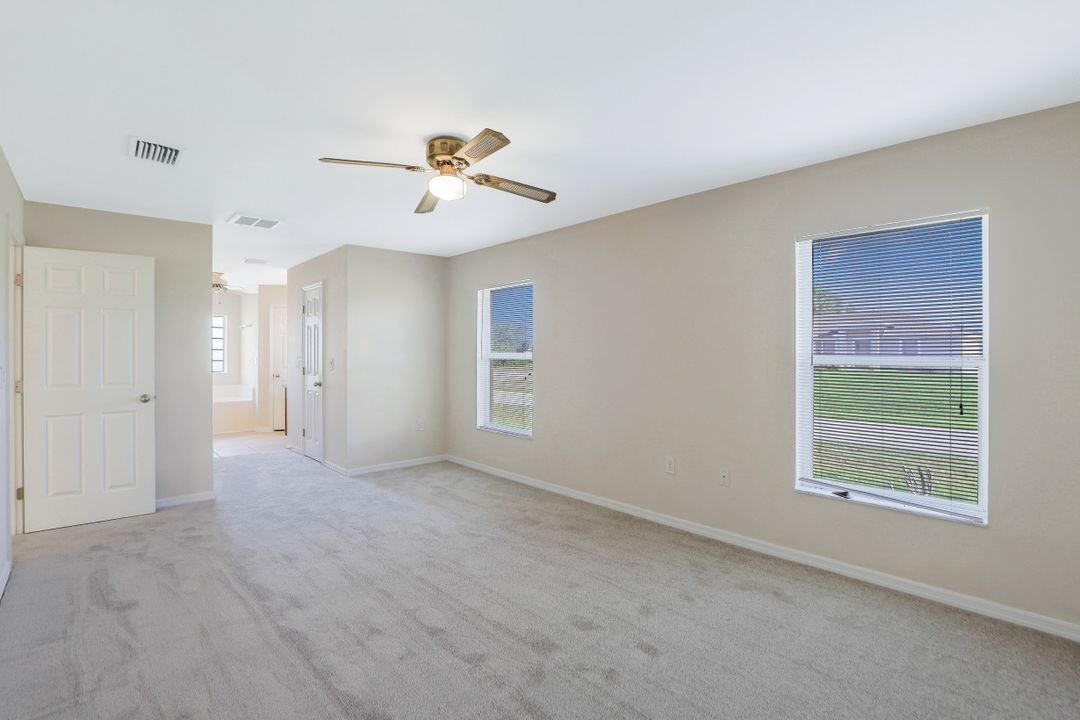 1713 NW 3rd Pl, Cape Coral, FL 33993