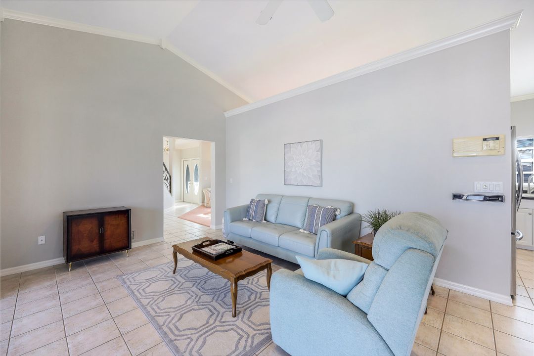 225 Dan River Ct, Marco Island, FL 34145