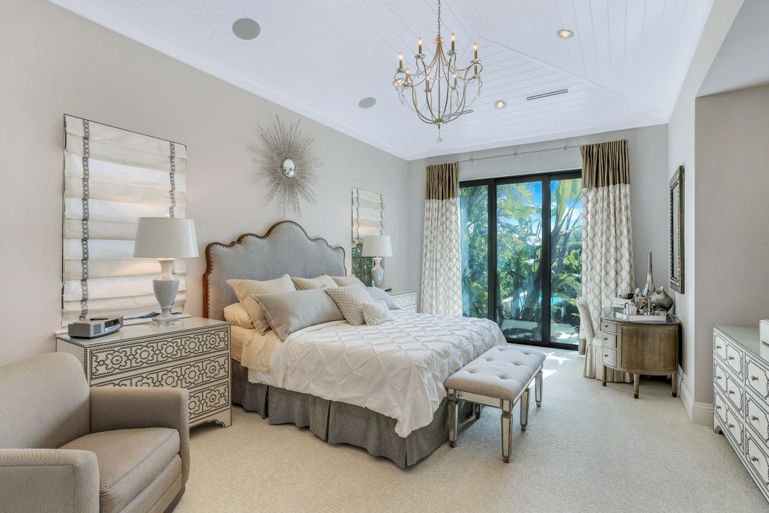 16904 Fairgrove Way, Naples, FL 34110