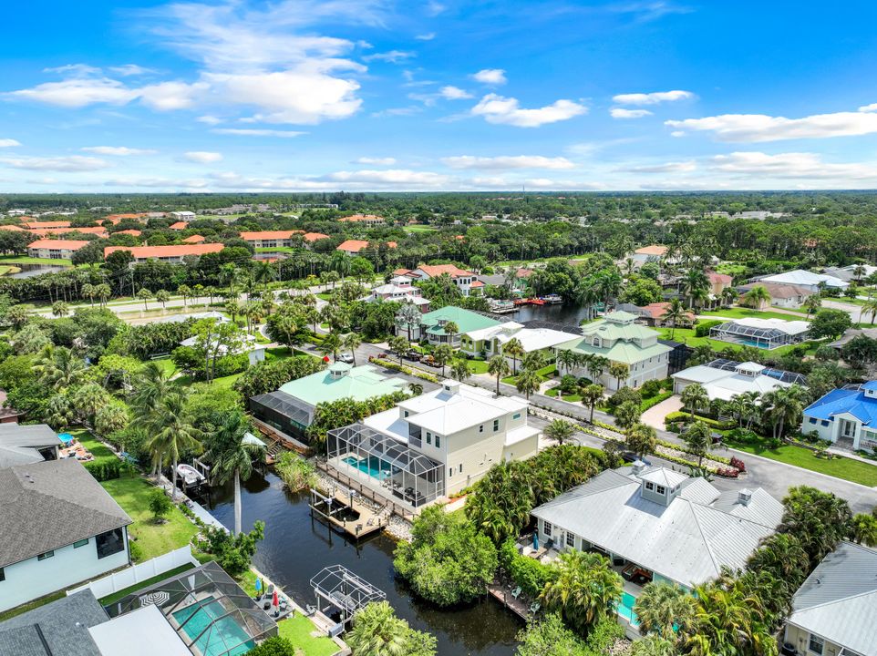 27050 Flamingo Dr, Bonita Springs, FL 34135