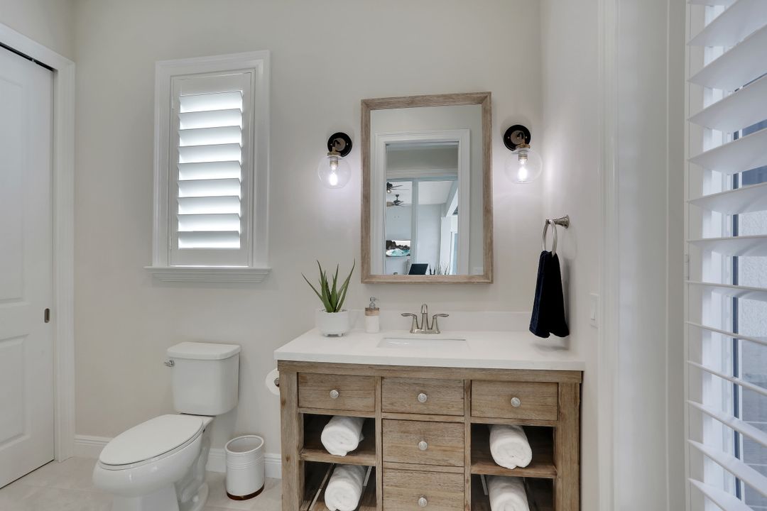 3236 Surfside Blvd, Cape Coral, FL 33914