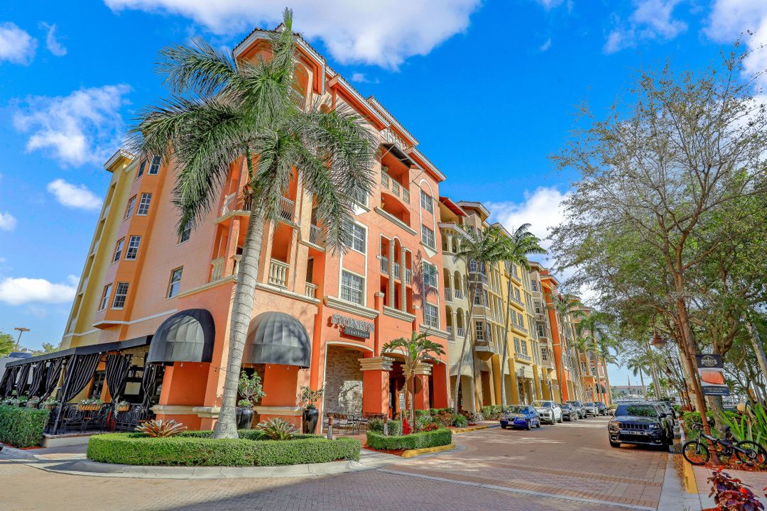 401 Bayfront Pl #3401, Naples, FL 34102