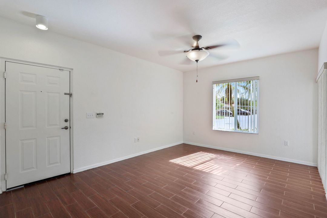 6481 Aragon Way #104, Fort Myers, FL 33966