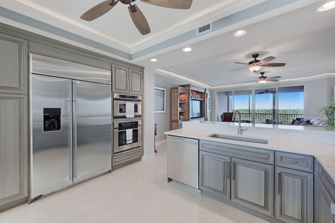 275 Indies Way #505, Naples, FL 34110