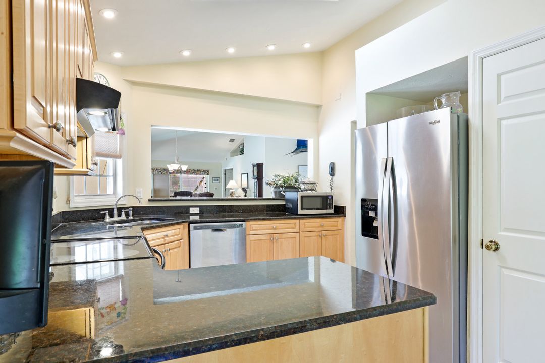 27271 Enclave Dr, Bonita Springs, FL 34134