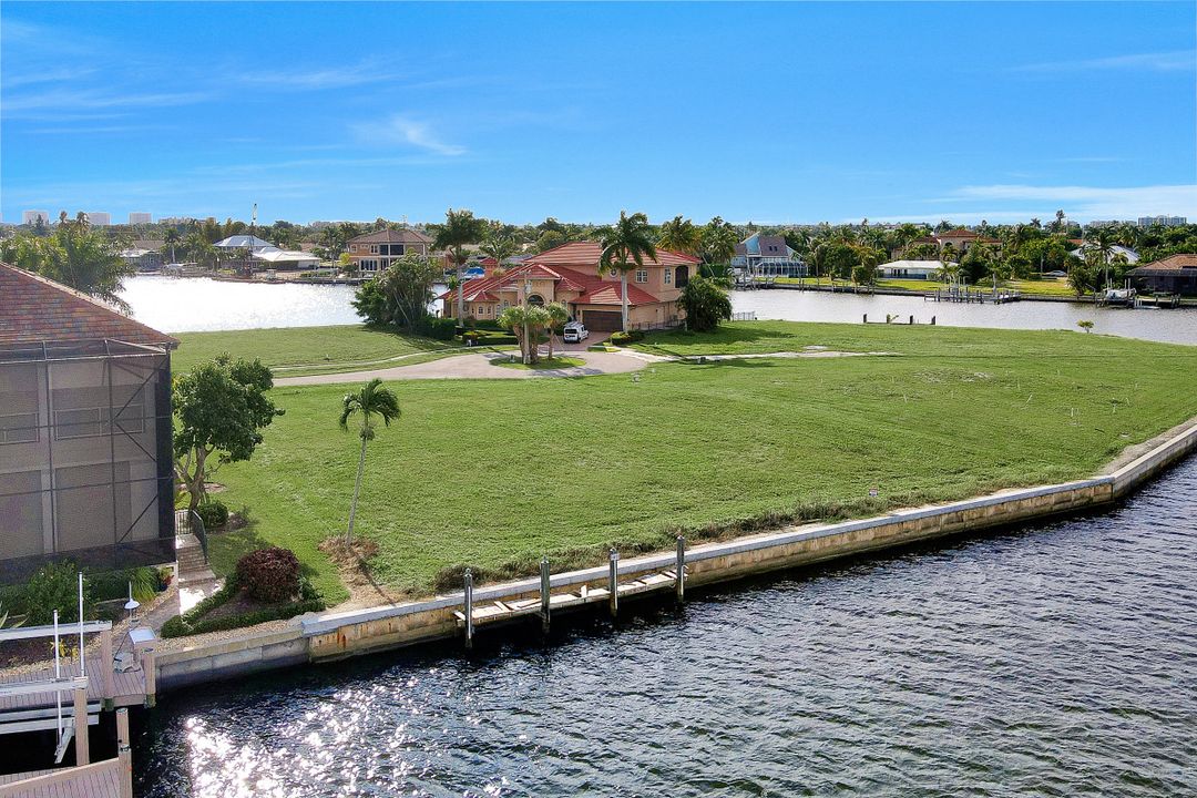 1411 Butterfield Ct, Marco Island, FL 34145