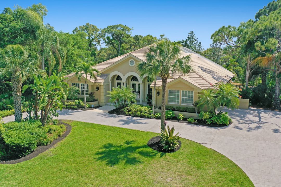 3291 Riverpark Ct, Bonita Springs, FL 34134