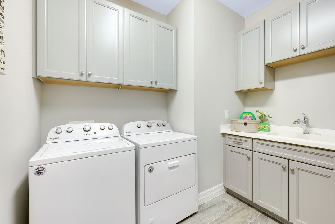 7273 Wilton Dr N, Naples, FL 34109