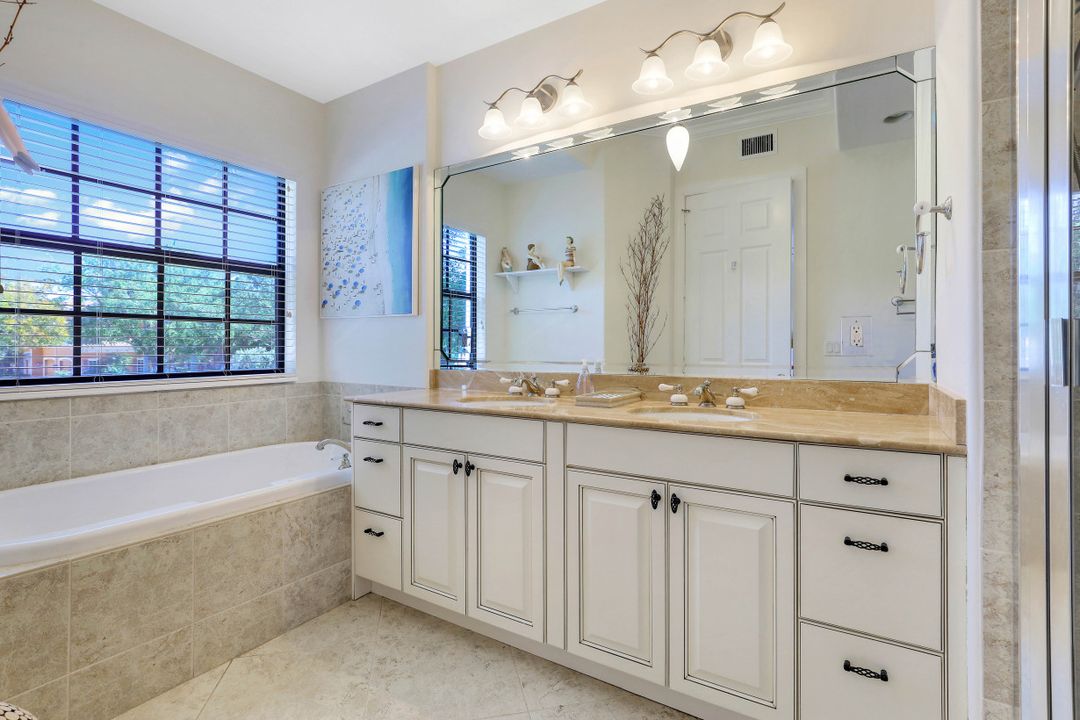 10731 Mirasol Dr #201, Miromar Lakes, FL 33913