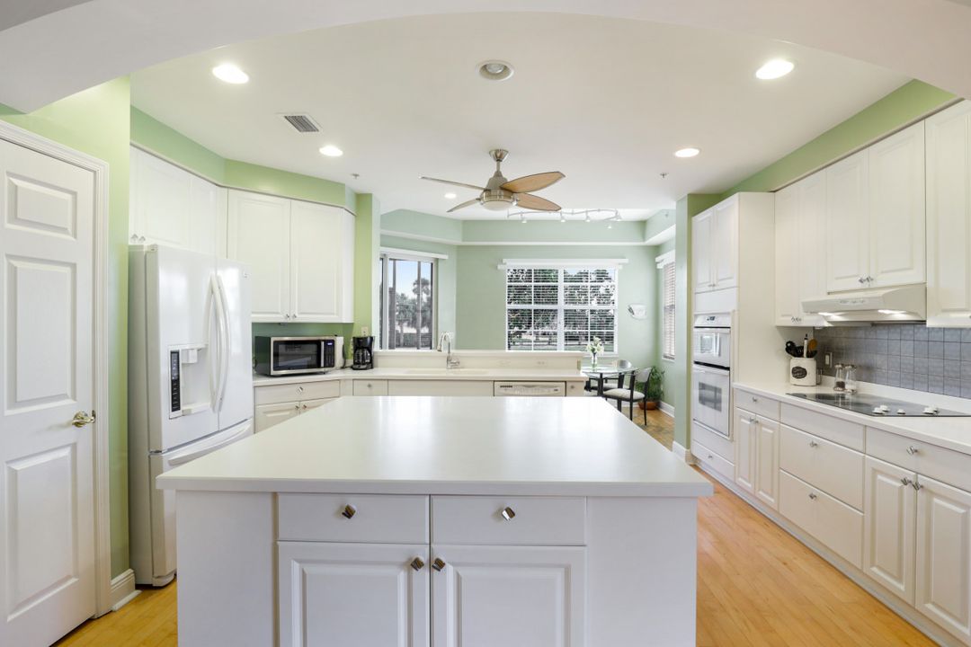 5909 Tarpon Gardens Cir #102, Cape Coral, FL 33914