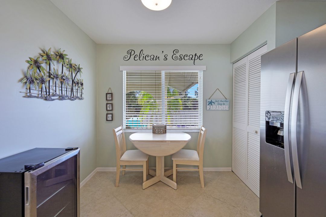 452 Belina Dr #1302, Naples, FL 34104