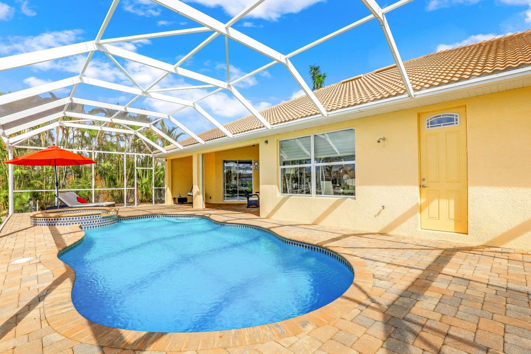 5248 SW 18th Ave, Cape Coral, FL 33914