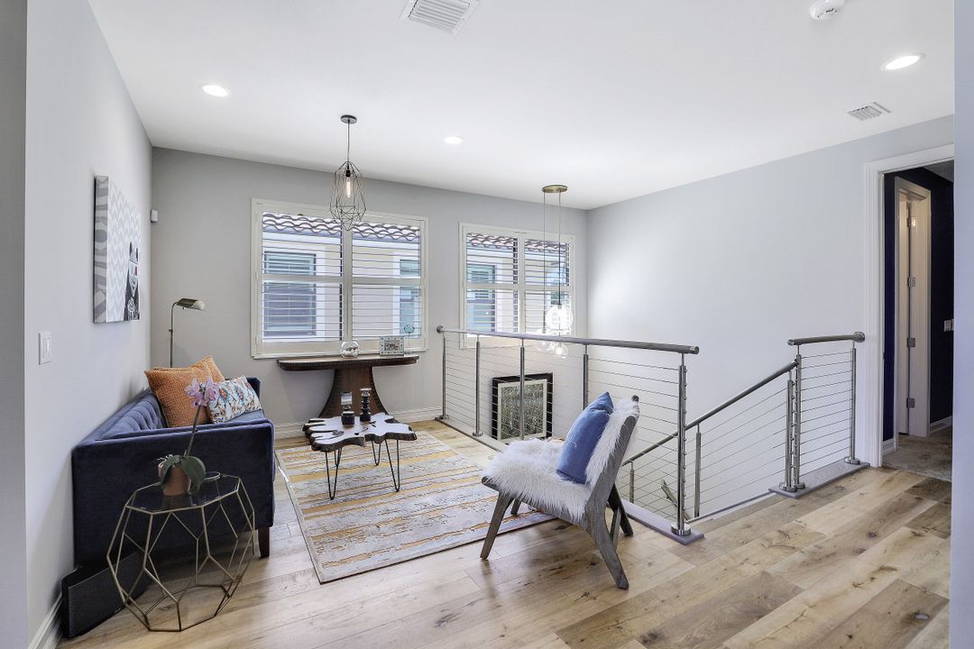 14698 Reserve Pl, Naples, FL 34109